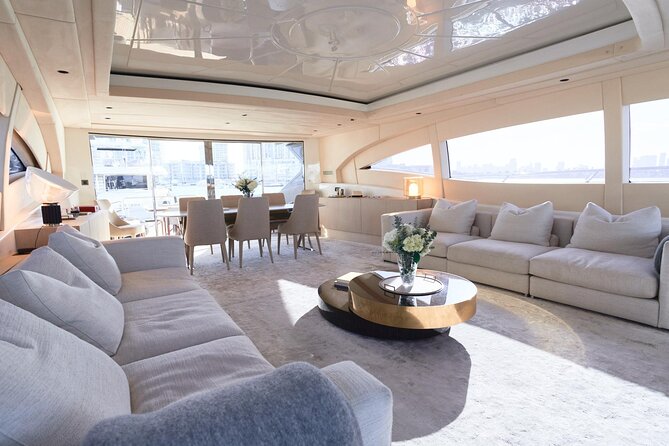 108 ft Neoprene Overmarine Yacht - Starting at the Cabo San Lucas marina