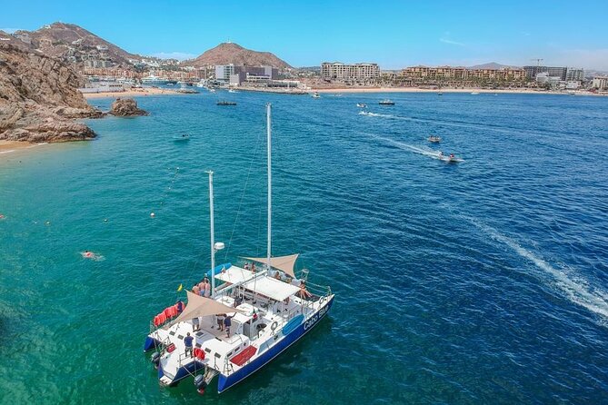 3 hour Snorkeling and Catamaran in Cabo San Lucas - Cabo’s Arch comes first