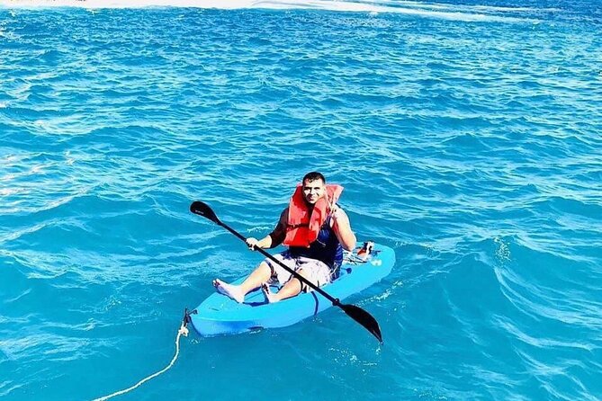3 hour Snorkeling and Catamaran in Cabo San Lucas - Equipment and comfort concerns