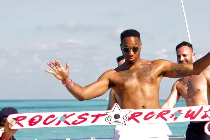 Adults Only Hip Hop Sessions Boat Party Cabo San Lucas - Seating, Crowds, and Comfort