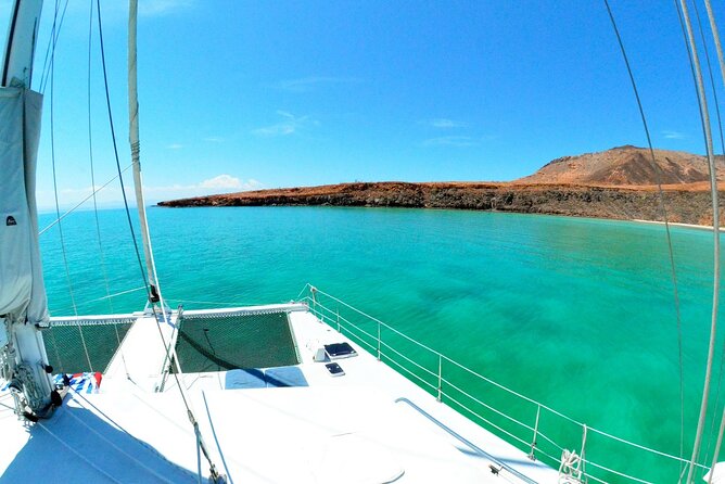 All-Inclusive catamaran Espiritu Santo Island Tour from Los Cabos - Sailing from Cabo to a protected island