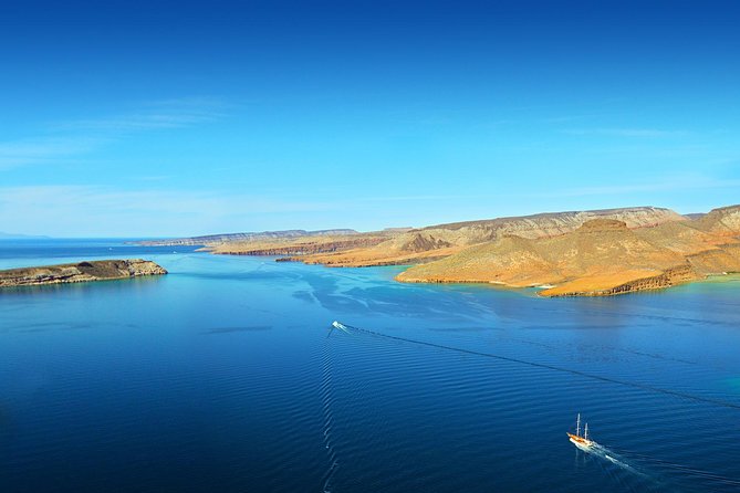 All-Inclusive catamaran Espiritu Santo Island Tour from Los Cabos - Why Espiritu Santo Island is worth the ride