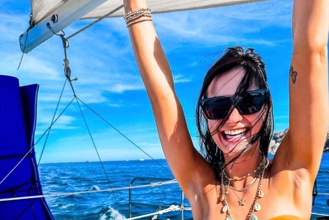 Cabo Blue Snorkeling Cruise, Open Bar and Lunch in Cabo San Lucas - Boarding at the marina and settling in