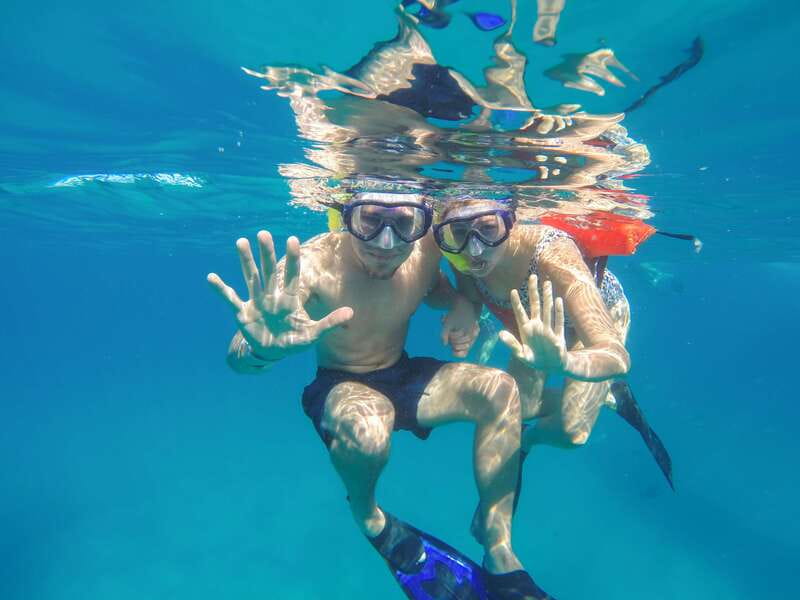 Cabo Catamaran Snorkel: Arch & Santa Maria, Open Bar, Snacks - Lovers Beach and the Arch Photo Stops