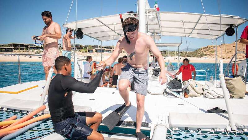Cabo San Lucas: 4-Hour Snorkeling Cruise with Open Bar - Pickup from four Cabo areas