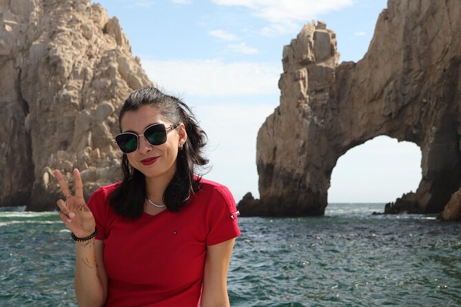 Cabo San Lucas Arc Group Tour in Glass Bottom Boat - Lover’s Beach and Divorce Beach tell two different stories