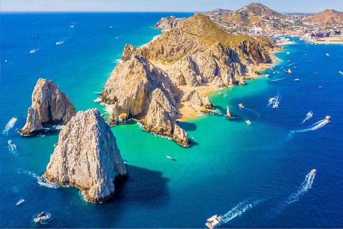 Cabo San Lucas Arch Tour and we go down to Playa del Amor - Key points to know before booking