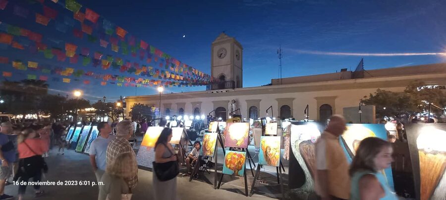 Cabo San Lucas: Art Walk in San Jose del Cabo - Walking the Art Walk downtown