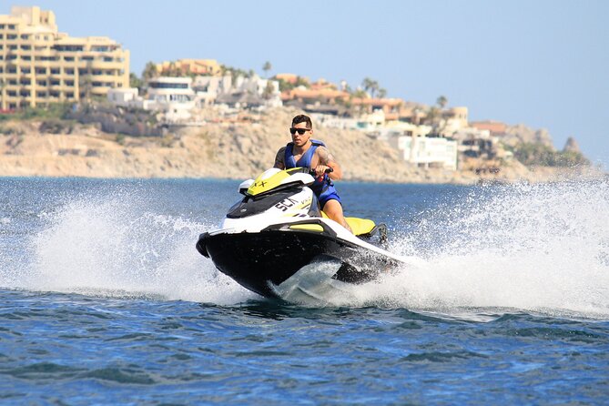 Cabo San Lucas Bay Guided Jet Ski 1 hour Rental - Who will enjoy this Cabo activity