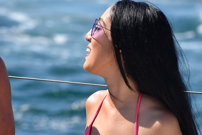 Cabo San Lucas Boat Tour with Snorkeling, Open Bar, and Lunch - The snorkeling stop: fun, but not a specialist trip