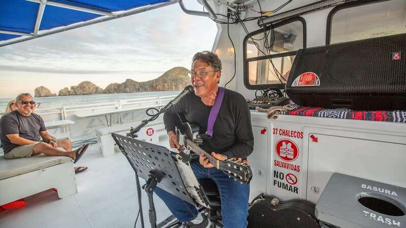 Cabo San Lucas: Cabo Mar Mexican Flavors Sunset Cruise - Tacos, salsas, and Mexican candy