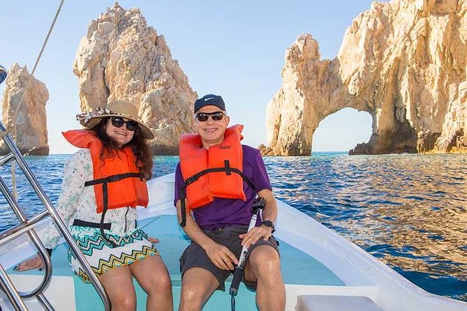 Cabo San Lucas city tour and amazing sea adventure to Lands End! - A quick Cabo overview before Land’s End