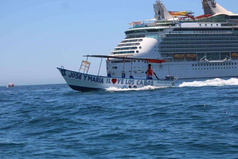 Cabo San Lucas: Classic Tour to the Arch in Glass Bottom - Seeing the Arch from the water