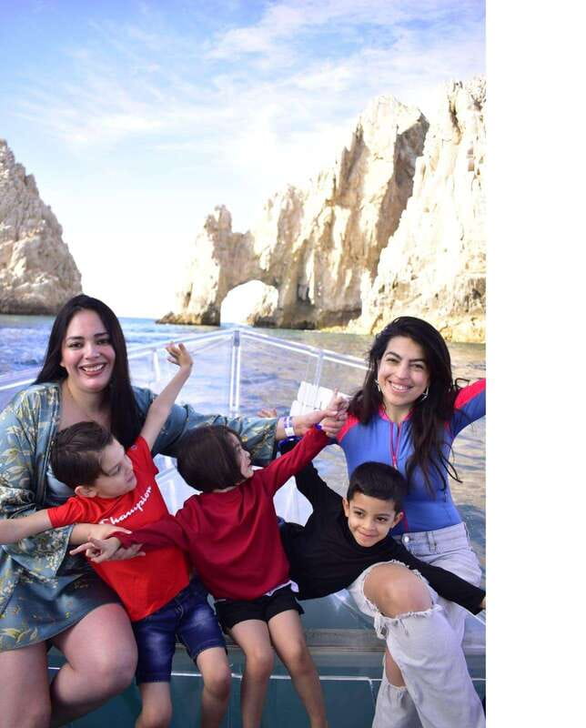 Cabo San Lucas: Glass Bottom Boat Tour to Land's End - Looking below at Pelican Rock and tropical fish