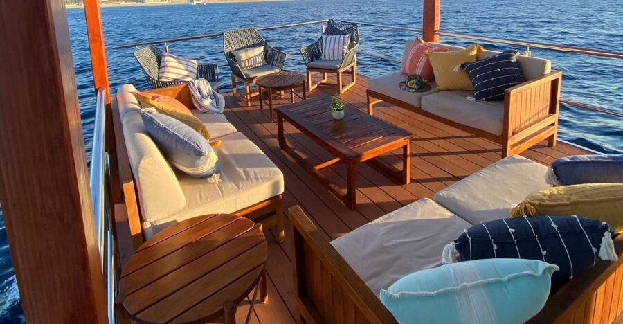 Cabo San Lucas: Private Catamaran Cruise - The quiet beach anchorage