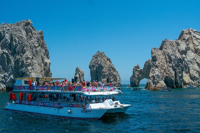 Cabo San Lucas Sunset Cruise Full dinner, open bar and transfer - Key Points Before You Book