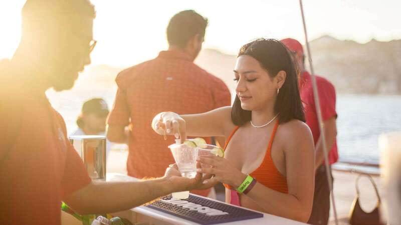 Cabo San Lucas: Sunset Party Cruise with Open Bar - The Arch, Lover’s Beach, and the sea lion colony