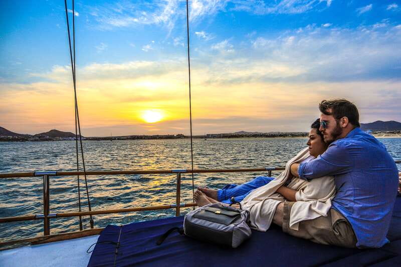 Cabo San Lucas: Sunset Yacht Cruise w/Chef Dinner & Open Bar - Music, dancing, and the mood on board