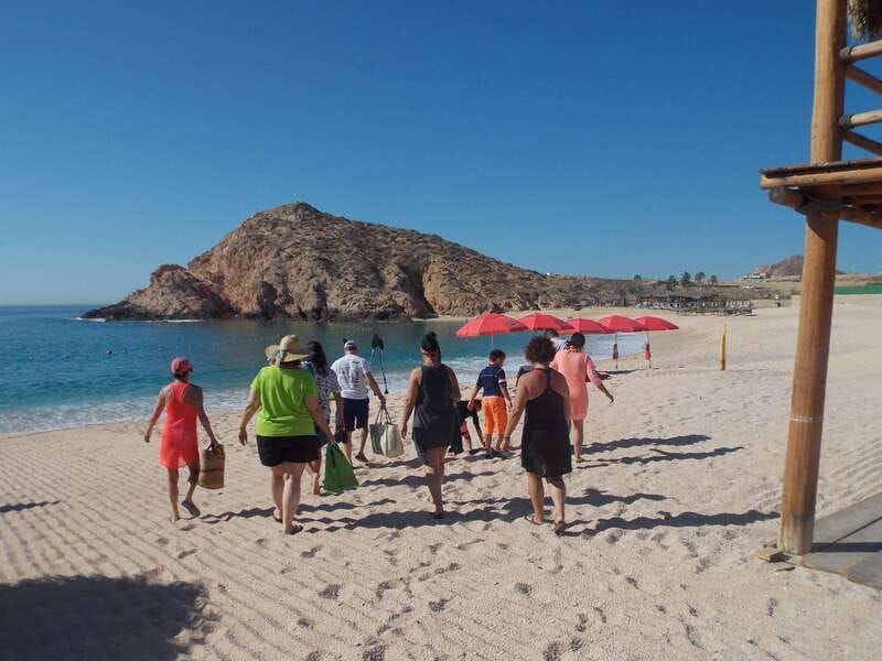 CHILENO BEACH DAY TRIP - A prepared base at Chileno Bay