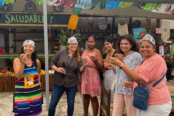 Cooking classes + margaritas and mezcal tasting - The teaching style: Oscar, Karla, and the human touch