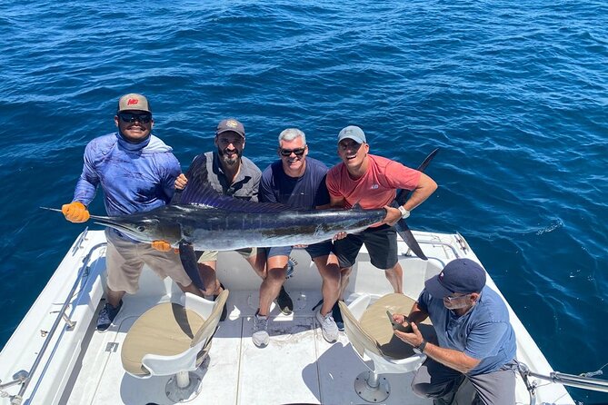Exclusive Fishing Experience in Los Cabos – Aboard the Phantom I - Key points about fishing aboard the Phantom I
