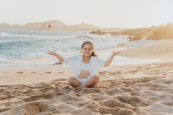 Family photo shoot on beach monuments - Timing, meeting point, and beach conditions