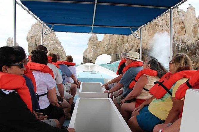 Famous Arch tour with Glass Bottom Boat. - El Arco, Neptune’s Finger, and Pelican Rock
