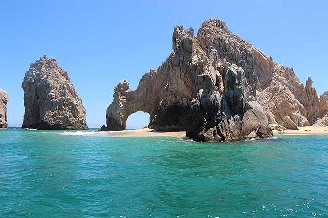 Famous Arch tour with Glass Bottom Boat. - What the captains add to the experience
