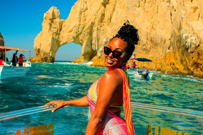 Glass-bottom Boat Experience in Los Cabos Bay - The 45-minute boat ride
