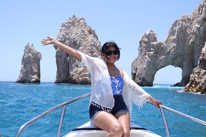 Group tour of the Cabo San Lucas Arch - Key points to know before you book