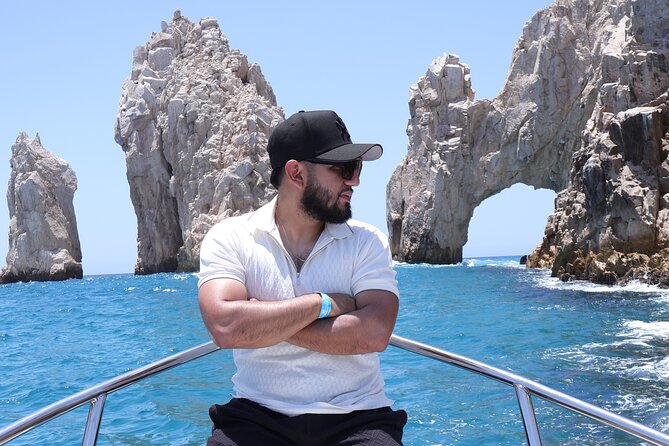 Group tour of the Cabo San Lucas Arch - Who will get the most from this tour