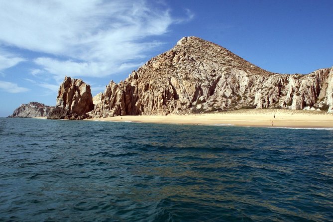 Guided Tour Los Cabos: Boat | Tacos & Tequila | Photos & Transfer - The Tourist Corridor gives the day its road-trip middle