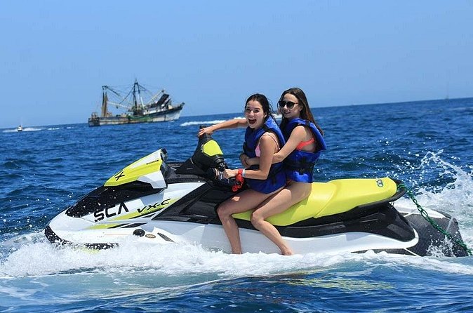Jetski Ride Activity in El Medano Beach of Mexico - Equipment concerns worth taking seriously