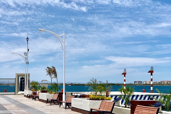 La Paz Tour, Historical City, Beach, Colonial and Beautiful scenery on the way! - A colonial mission and lunch by the bay