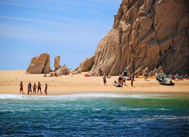 Los Cabos Arch and Playa del Amor Tour by Glass Bottom Kayak - Why seeing El Arco by kayak feels different