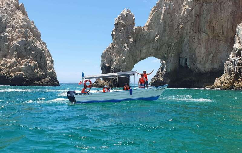 Los Cabos Arch & Lover’s Beach Tour + Snorkeling Tour - Lover’s Beach, sea lions, and the caves