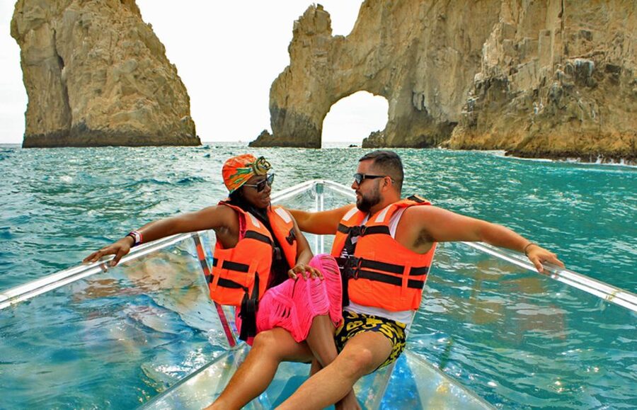 Los Cabos Arch & PelicanRock Cabo San Lucas CrystalBoat Tour - Looking through the floor at fish and reefs