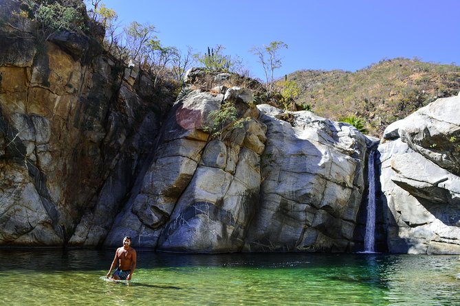 Los Cabos: Hiking at the Fox Canyon with Waterfall - What the hike feels like on the ground