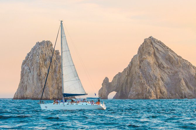 Los Cabos Luxury Sunset Sail with Light Appetizers and Open Bar - Open bar and the light appetizer spread