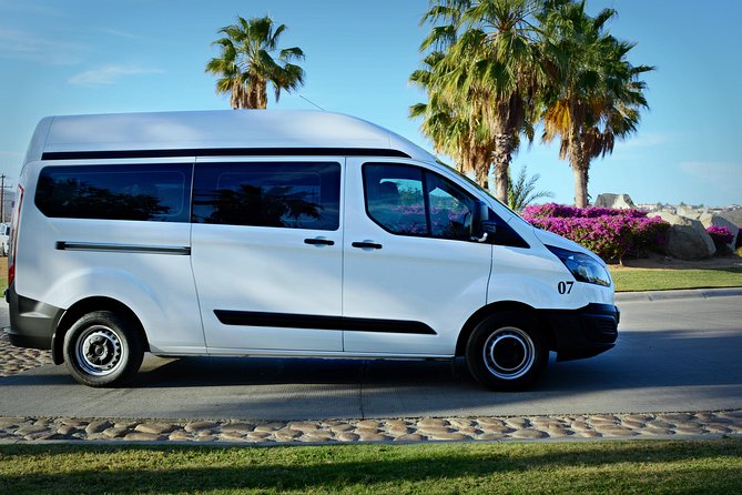 Los Cabos Shuttle Airport Roundtrip Transfers - What the ride to San Jose del Cabo is like