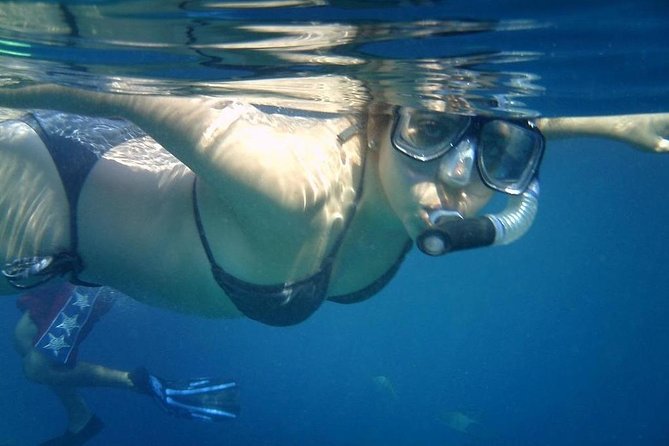 Los Cabos Snorkeling Tour to Chileno Bay and Santa Maria Cove - Santa Maria Cove: an easy first swim