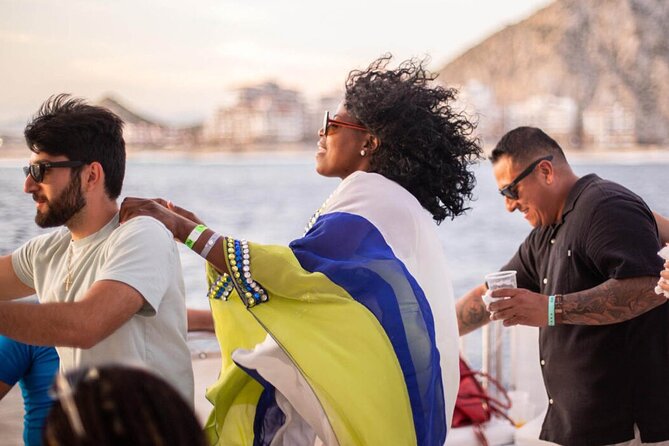 Los Cabos Sunset Party Cruise - Who will enjoy this Cabo party cruise