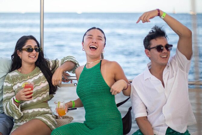 Los Cabos Taco, Margaritas and Sunset Combo Cruise - The crew sets the tone