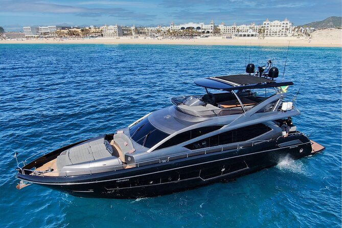Luxury Black Yacht in Cabo - A private black yacht with a clear Cabo plan