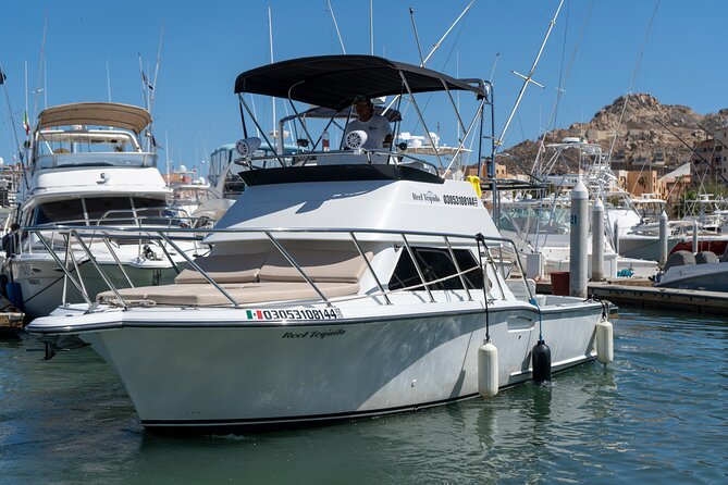 Luxury Private Yacht Charter in Cabo San Lucas Mexico - The boat’s useful comforts