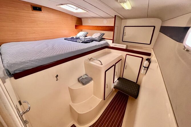 Luxury Sailing catamaran charter in Cabo San Lucas all inclusive - The crew is the heart of the charter