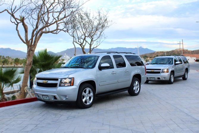 Luxury SUV One Way Airport Private Service Only Arrival - Zones 4, 5, and 6: Pacifico, Puerto Los Cabos, and Diamante