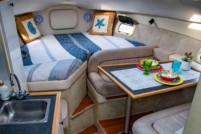 Luxury Yacht Charter and Arch Tour in Cabo San Lucas - What the $500 group price really means