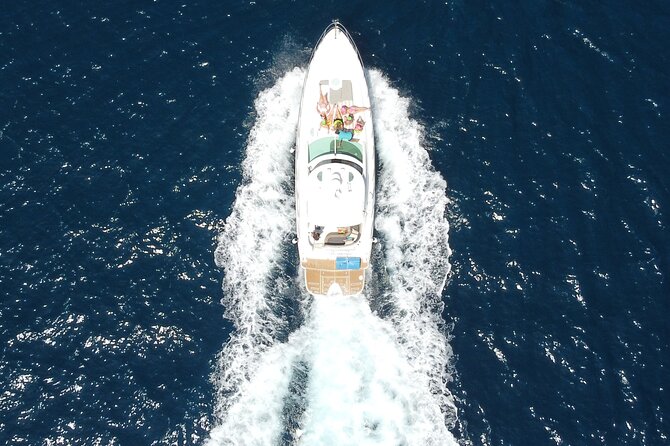 Luxury yacht for private tour EN Cabo San Lucas - Is $1,500 a good value?