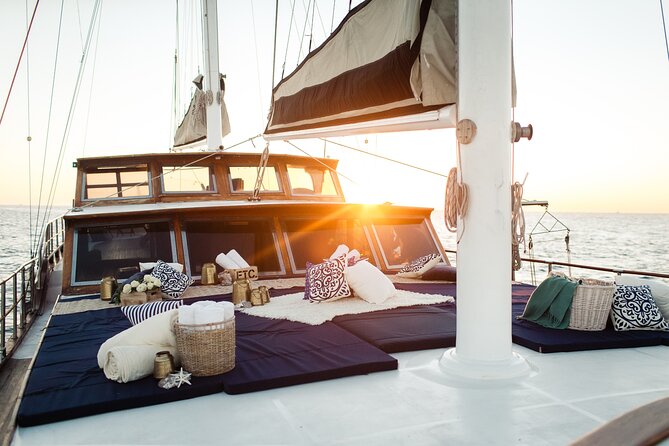 Luxury Yacht Snorkeling & Lunch Cruise from Cabo San Lucas - Who will enjoy this Cabo cruise most?